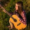 girl with guitar